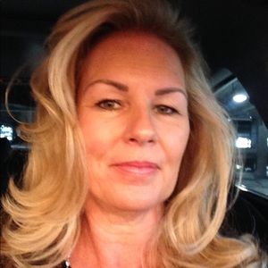 Meet your Posher, Carol